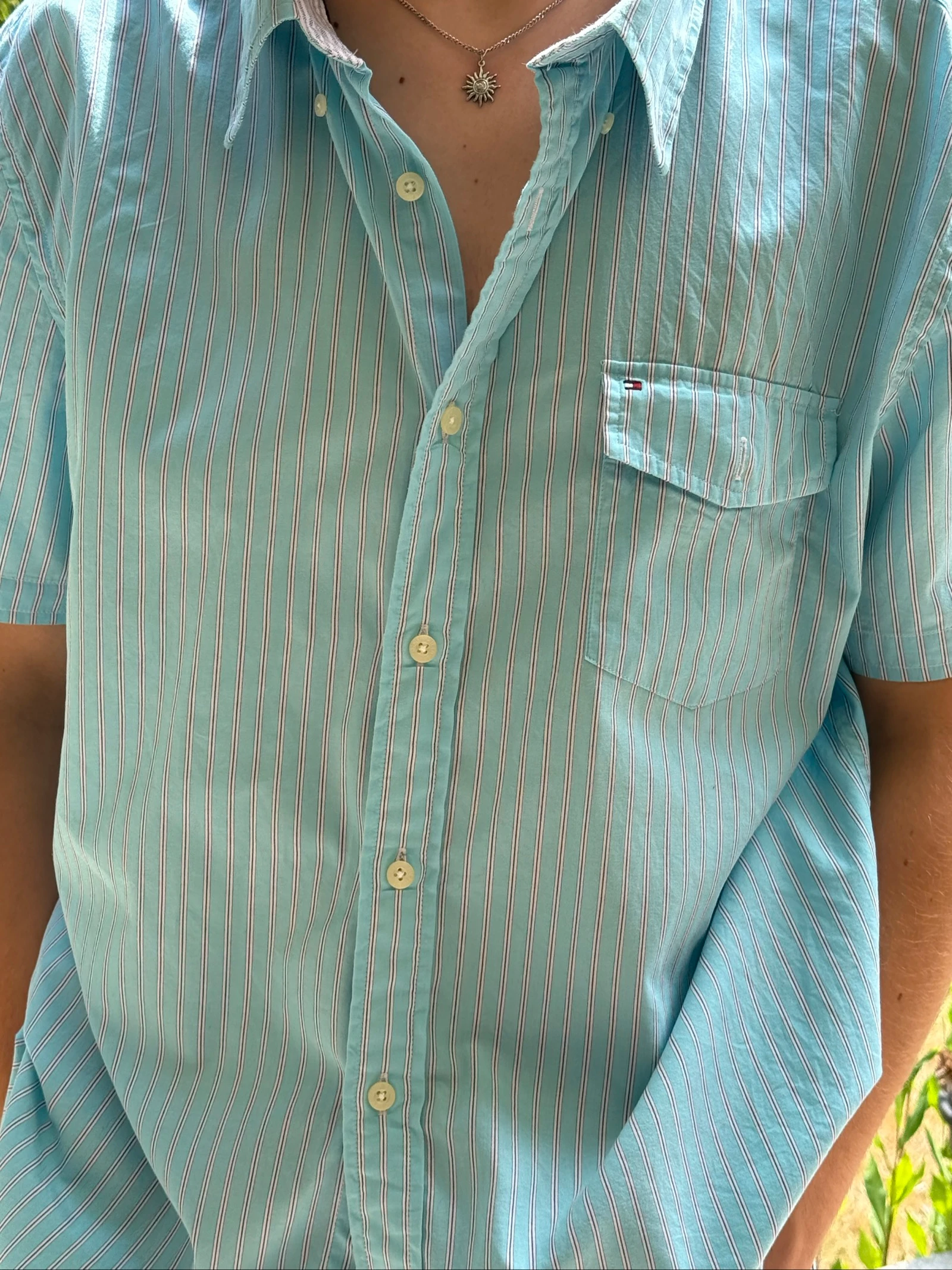 Tomy Hilfiger, camisa de hombre de manga corta, talla XL, muy buen estado – photo 2